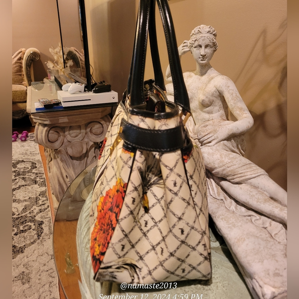 L.A.M.B. by Gwen Stefani Richmond Marigold Satchel Leather PVC Designer Bag #43] - Picture 4 of 17
